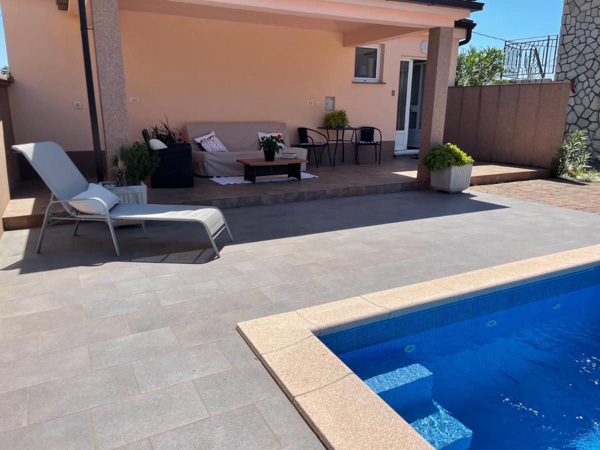 Apartments Villa Antonia Jadranovo Εξωτερικό φωτογραφία