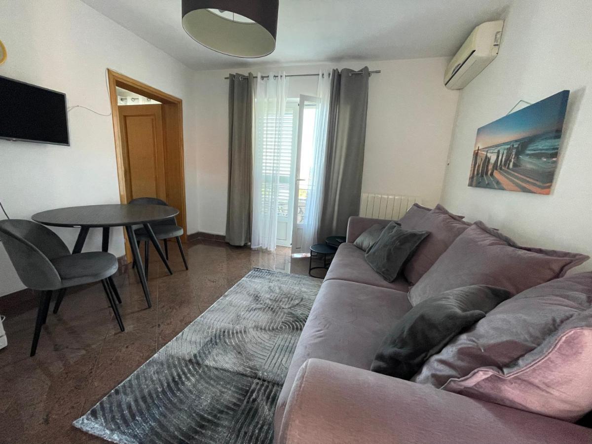 Apartments Villa Antonia Jadranovo Εξωτερικό φωτογραφία