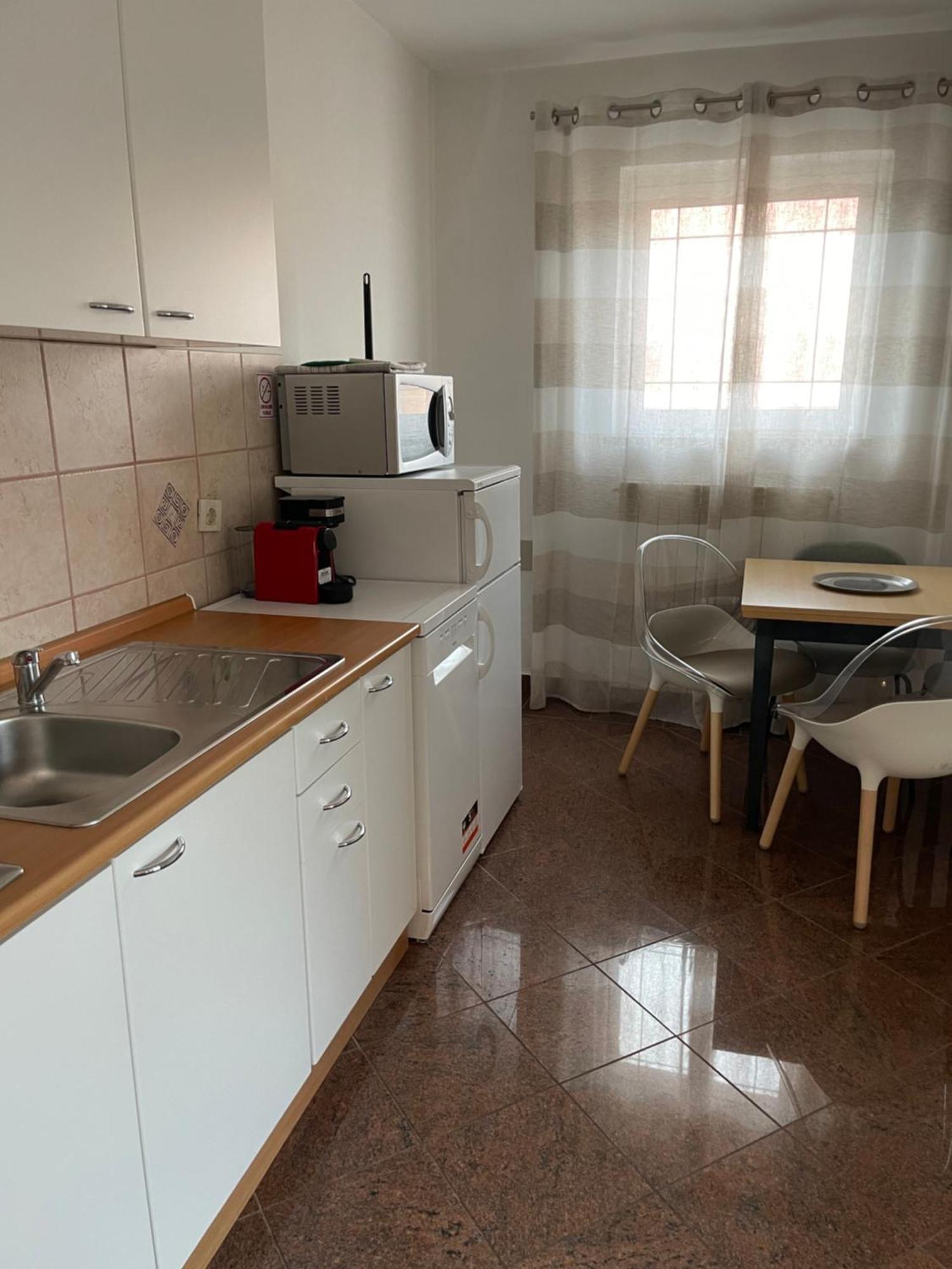 Apartments Villa Antonia Jadranovo Εξωτερικό φωτογραφία