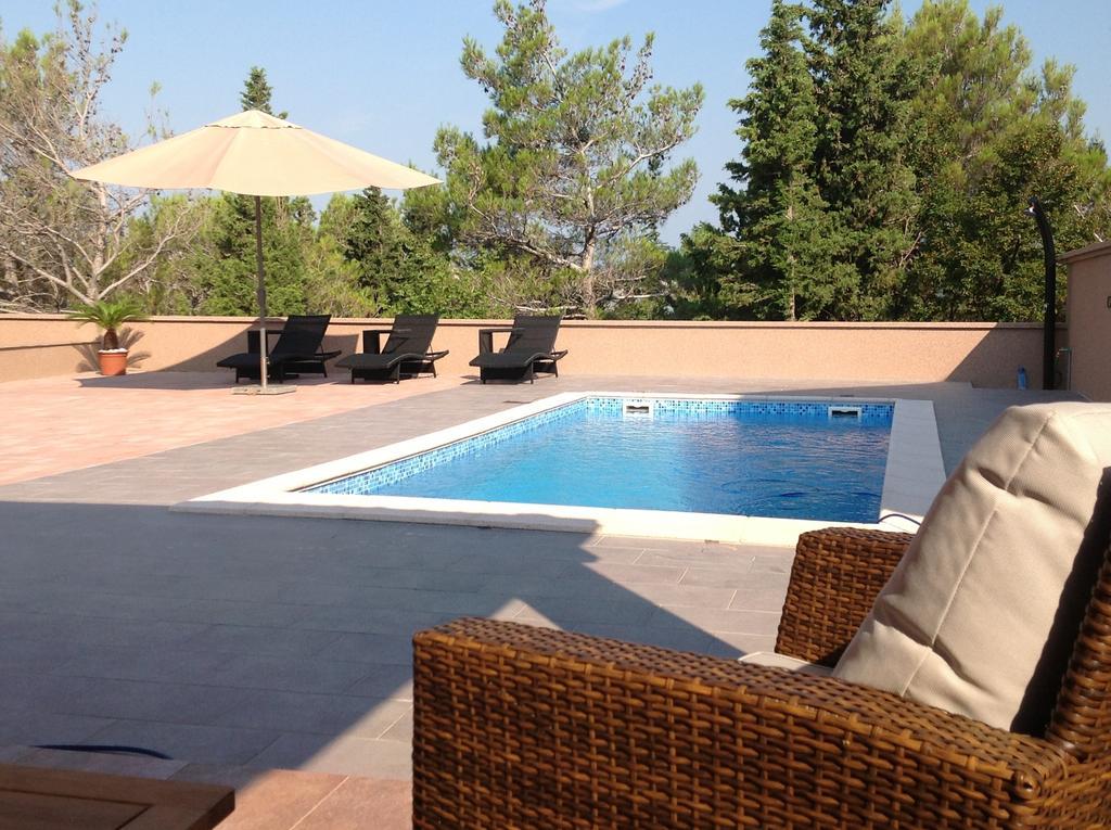 Apartments Villa Antonia Jadranovo Εξωτερικό φωτογραφία